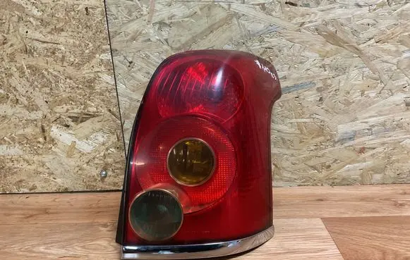 Rear/tail lights