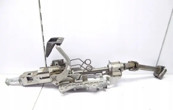Volkswagen PASSAT B6 Steering wheel axle 3C1419501