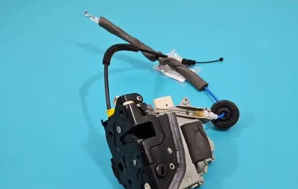 Audi A8 S8 D4 4H Rear door lock 8K0839016C IMPRK1409051