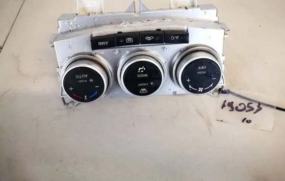 Mazda 5 Climate control unit k1900cc30