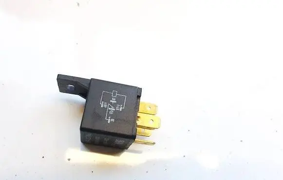 Ford C-MAX II Other relay NVF42CZ40A