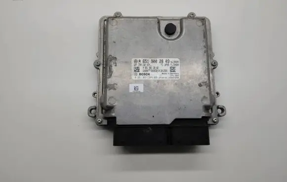 Mercedes-Benz V Class W447 Engine control unit/module ECU A6519002803 0281031244 A6519012802
