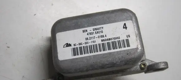 Nissan Pathfinder R51 ESP acceleration yaw rate sensor 47931EA010