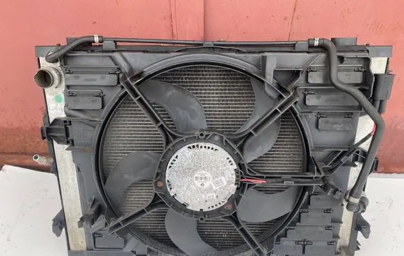 BMW 5 E60 E61 Radiator set 7540683 7519205 7571447