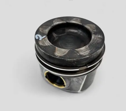 Piston