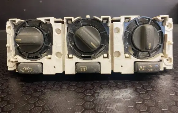 Volvo S40, V40 Climate control unit 863583
