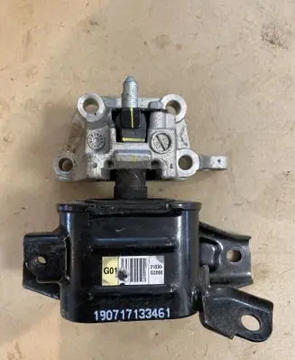 Hyundai Ioniq Engine mount bracket 21830G2000