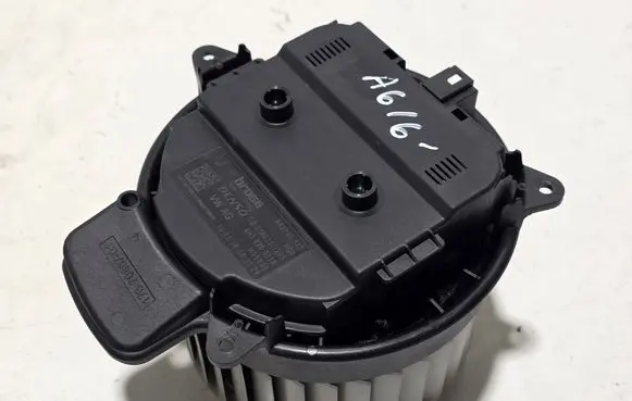 Heater fan/blower