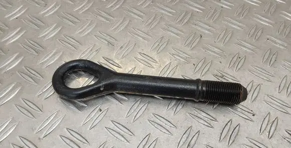 Toyota RAV 4 (XA40) Towing hook eye 
