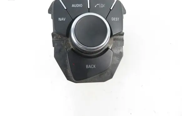 Opel Insignia A Central console control unit 13343754