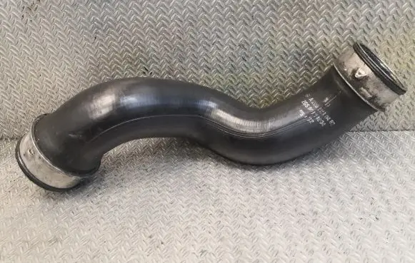 Mercedes-Benz CLK A209 C209 Intercooler hose/pipe 2095280482