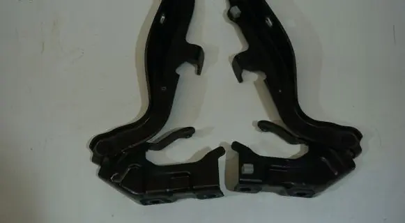 Nissan Juke II F16 Engine bonnet/hood hinges 