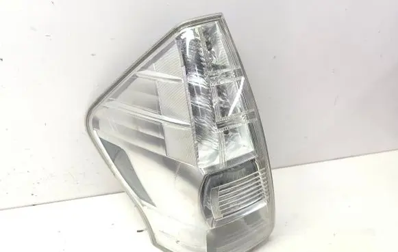Toyota Prius+ (ZVW40) Rear/tail lights P9355 STANLEYP9355