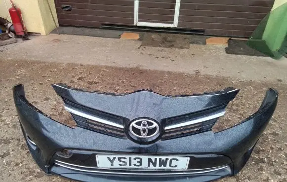 Toyota Verso Front bumper 521190F120 531120F070