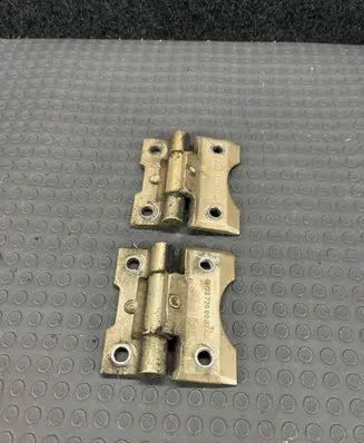Mercedes-Benz S W126 Front door hinge set 1237200037