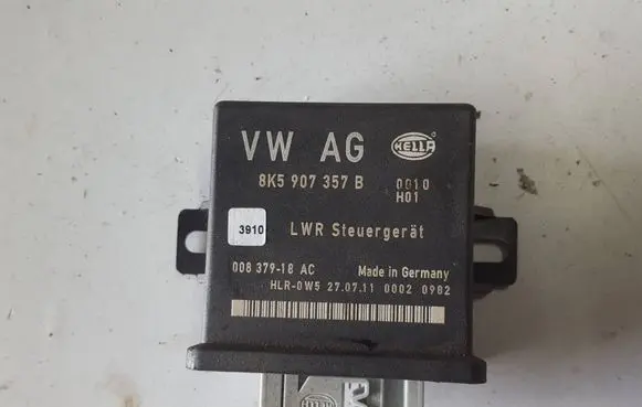 Audi A4 S4 B8 8K Light module LCM 8K5907357B