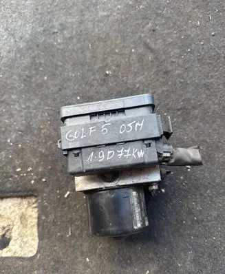 Volkswagen Golf V ABS Pump 1K0907379K 10096003483 00005305D2