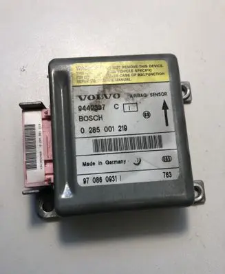 Volvo S70 V70 V70 XC Airbag control unit/module 9442337