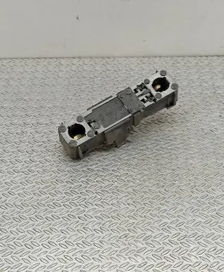 Renault Laguna I Tail light bulb cover holder