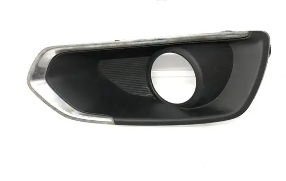 Renault Kadjar Front fog light trim/grill 7175161M1