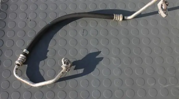 Toyota Verso Air conditioning (A/C) pipe/hose