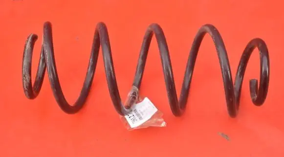 Toyota Yaris Rear coil spring
