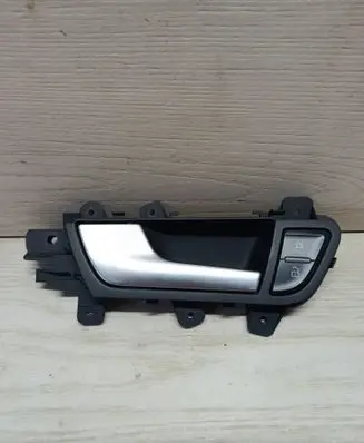Audi A4 S4 B8 8K Front door interior handle 8K0837019