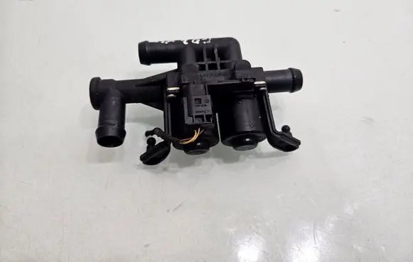 BMW 7 F01 F02 F03 F04 Coolant heater control valve 9119166