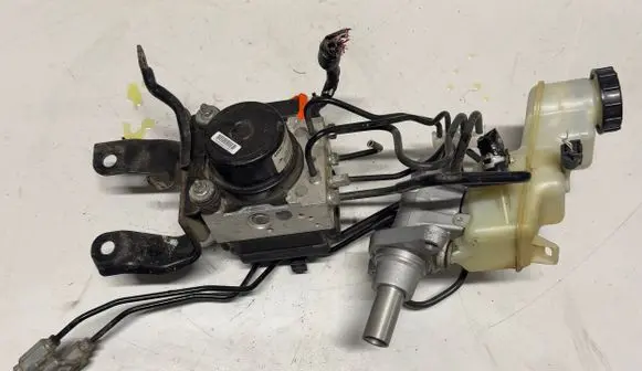 Toyota Yaris ABS Pump 895410D480 06262331091 06210980603