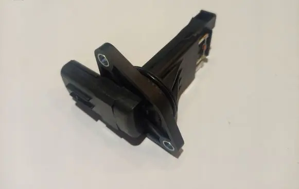 Mitsubishi Outlander Mass air flow meter 1525A052