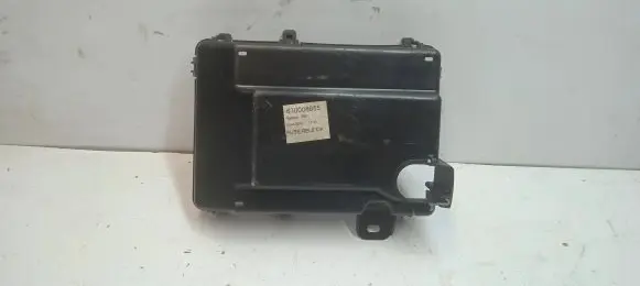 Maserati Ghibli Fuse box cover 670008655