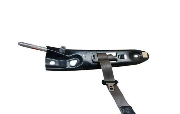 Volvo XC90 Front seatbelt 3999973