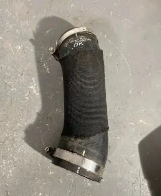 Porsche Macan (95B) Intercooler hose/pipe 95B145834G