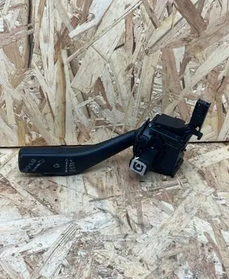 Volkswagen PASSAT B7 Wiper control stalk 1K0953519H 01203514 20351491980539