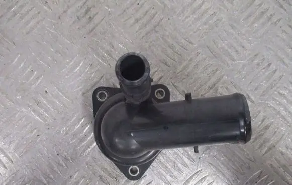 Toyota Hilux (N140, N150, N160, N170) Thermostat housing 160909