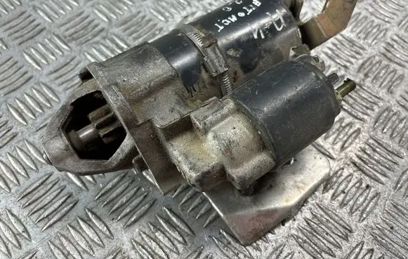Audi A4 S4 B6 8E 8H Starter motor