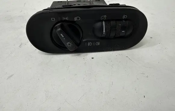 Volkswagen Sharan Light switch 7M1941531M