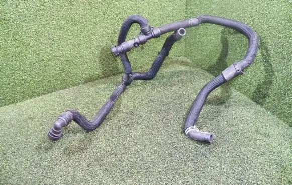 Renault Master III Engine coolant pipe/hose