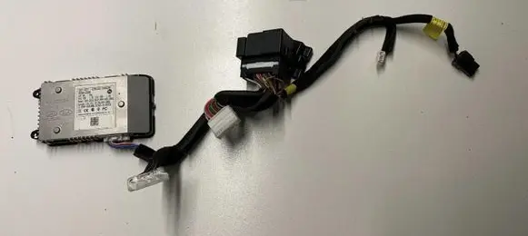 Hyundai i30 Wireless charging module 95560-G3000