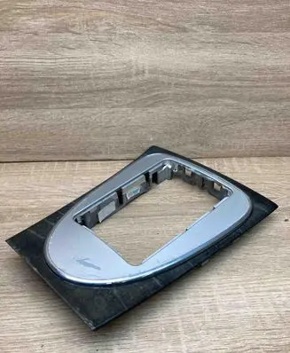 Mercedes-Benz E W211 Gear shifter surround trim plastic A2116800836