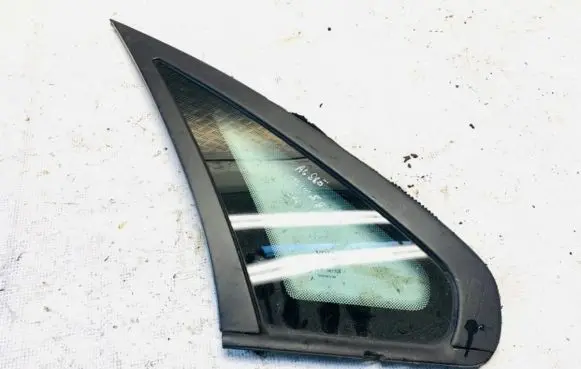 Volvo S80 Rear side window