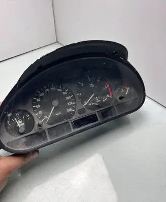 BMW 3 E46 Speedometer (instrument cluster) 6906891 03500911690175 0263606272