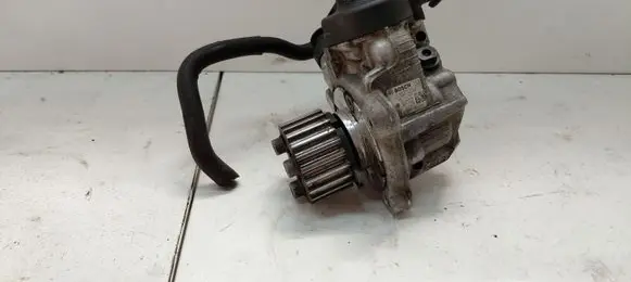 Volkswagen PASSAT B7 Fuel injection high pressure pump 0445010507