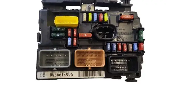 Citroen C3 BSM Control unit 9667199780 9636079380