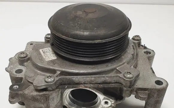 Mercedes-Benz GLK (X204) Water pump A6512007701