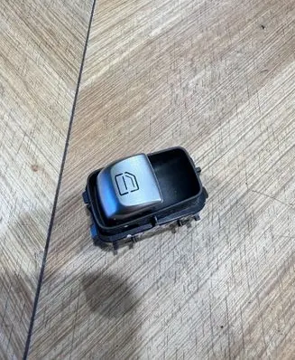 Mercedes-Benz C W205 Electric window control switch A2229052203
