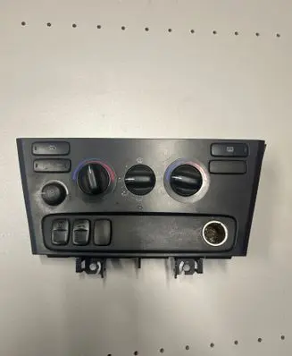 Volvo V70 Climate control unit 8691874 7923 MU142100070