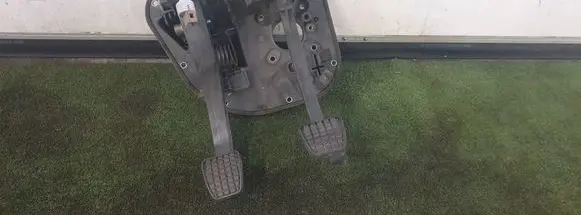 Iveco Daily 6th gen Pedal assembly 5801492032