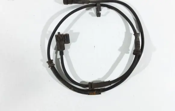 Jeep Grand Cherokee (WJ) ABS brake wheel speed sensor ADA107104