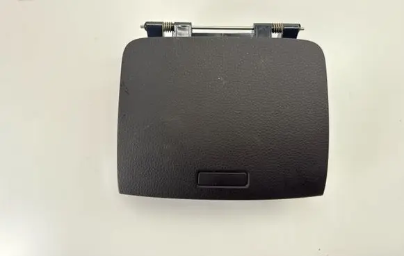 Volkswagen Touareg II Glove box 7P6857922